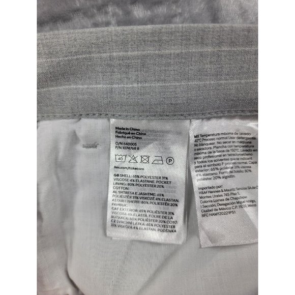 Women's H&M Skinny Fit Cropped cuffed Dress Pants Gray white striped Sz 38 40x29 - Picture 8 of 10